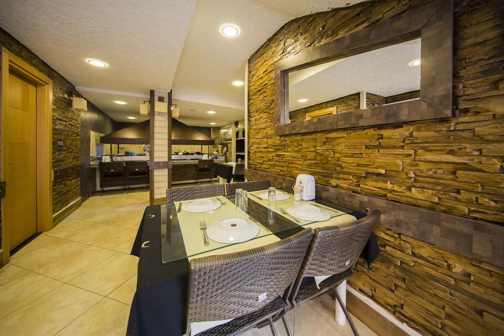 Mevre Hotel Antalya Kültér fotó